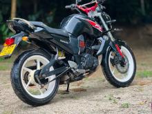 Yamaha FZ-S 2013 Motorbike