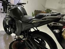 https://riyasewana.com/uploads/yamaha-fz-s-dark-512193624934.jpg