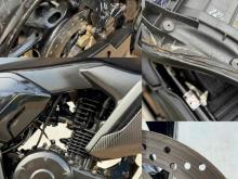 https://riyasewana.com/uploads/yamaha-fz-s-v3-1712441524632.jpg