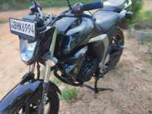 https://riyasewana.com/uploads/yamaha-fz-sv2-151119574823.jpg