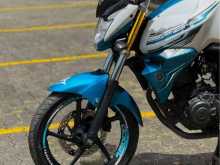 Yamaha FZ Version 2.0 2017 Motorbike