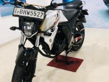 Yamaha FZ Version 2.0 2018 Motorbike