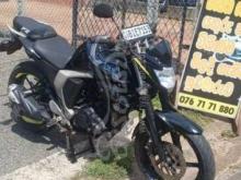 https://riyasewana.com/uploads/yamaha-fz-v-2-11612001321132.jpg