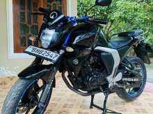 https://riyasewana.com/uploads/yamaha-fz-v-2-1721050222553.jpg