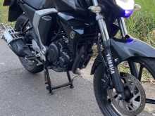 https://riyasewana.com/uploads/yamaha-fz-v-2-179073613682.jpg
