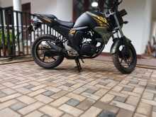 Yamaha FZ-Version 2.0 2016 Motorbike