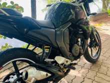 https://riyasewana.com/uploads/yamaha-fz-v-2-515371413032.jpg