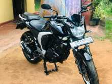 Yamaha FZ Version 2.0 2015 Motorbike