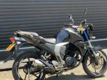 https://riyasewana.com/uploads/yamaha-fz-v-289054222482.jpg