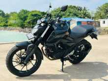 https://riyasewana.com/uploads/yamaha-fz-v-3-422041713552.jpg