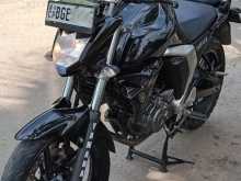 Yamaha FZ Version 2.0 2017 Motorbike
