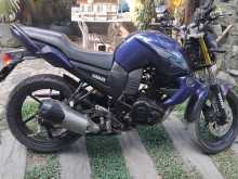 Yamaha FZ 2013 Motorbike