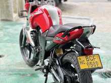 Yamaha Fz 2015 Motorbike