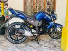 Yamaha FZ 2015 Motorbike