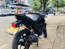 https://riyasewana.com/uploads/yamaha-fz-v1-249395722732.jpg