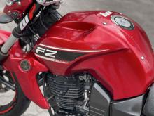 https://riyasewana.com/uploads/yamaha-fz-v1-2517250224343.jpg