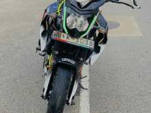 https://riyasewana.com/uploads/yamaha-fz-v1-2719105322832.jpg