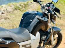 https://riyasewana.com/uploads/yamaha-fz-v1-301545314712.jpg