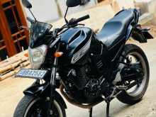 https://riyasewana.com/uploads/yamaha-fz-v1-302056304952.jpg
