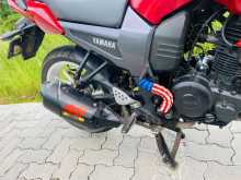 https://riyasewana.com/uploads/yamaha-fz-v1-311436114534.jpg