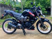 Yamaha FZ Midship 2012 Motorbike