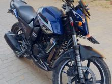 Yamaha FZ 2013 Motorbike