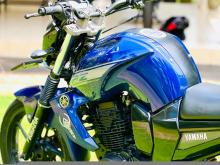 Yamaha Fz 2013 Motorbike