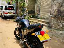 https://riyasewana.com/uploads/yamaha-fz-v1-913121013504.jpg