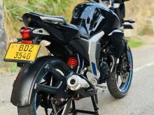 https://riyasewana.com/uploads/yamaha-fz-v2-0-918245724311.jpg