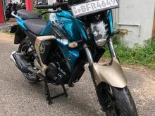 Yamaha FZ Version 2.0 2017 Motorbike