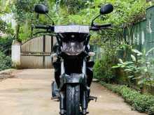 Yamaha FZ Version 2.0 2016 Motorbike