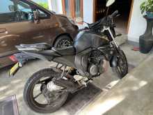 Yamaha Fz Version 2.0 2015 Motorbike