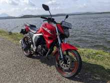 Yamaha FZ Version 2.0 2016 Motorbike