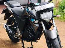 Yamaha FZ Version 2.0 2017 Motorbike