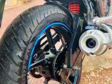 https://riyasewana.com/uploads/yamaha-fz-v2-1415044513112.jpg