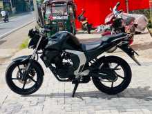 https://riyasewana.com/uploads/yamaha-fz-v2-151029201273.jpg