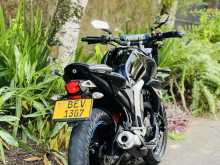 https://riyasewana.com/uploads/yamaha-fz-v2-153043022952.jpg