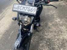 Yamaha FZ Version 2.0 2015 Motorbike
