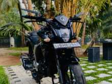 https://riyasewana.com/uploads/yamaha-fz-v2-1622364013082.jpg