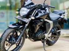 Yamaha FZ Version 2.0 2017 Motorbike