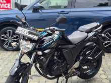Yamaha FZ Version 2.0 2017 Motorbike