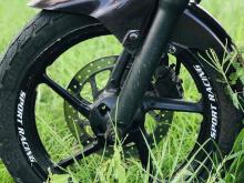 https://riyasewana.com/uploads/yamaha-fz-v2-17413024152.jpg