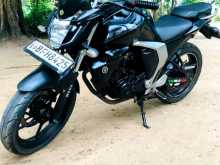 https://riyasewana.com/uploads/yamaha-fz-v2-181935324642.jpg