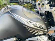 https://riyasewana.com/uploads/yamaha-fz-v2-1820013522532.jpg