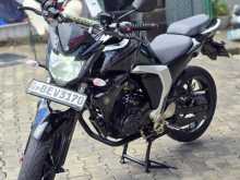 Yamaha FZ Version 2.0 2017 Motorbike