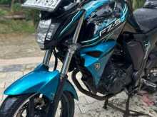 Yamaha FZ Version 2.0 2015 Motorbike