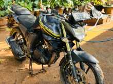 Yamaha FZ Version 2.0 2015 Motorbike