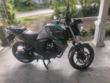 Yamaha FZ Version 2.0 2018 Motorbike
