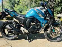 Yamaha FZ Version 2.0 2017 Motorbike