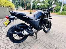 https://riyasewana.com/uploads/yamaha-fz-v2-2115222022412.jpg